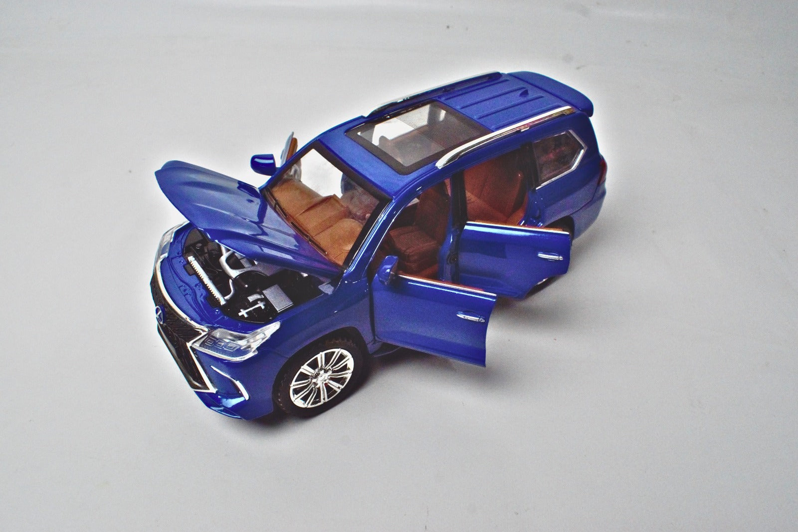 Lexus LX570 Sport Toy - Image 5