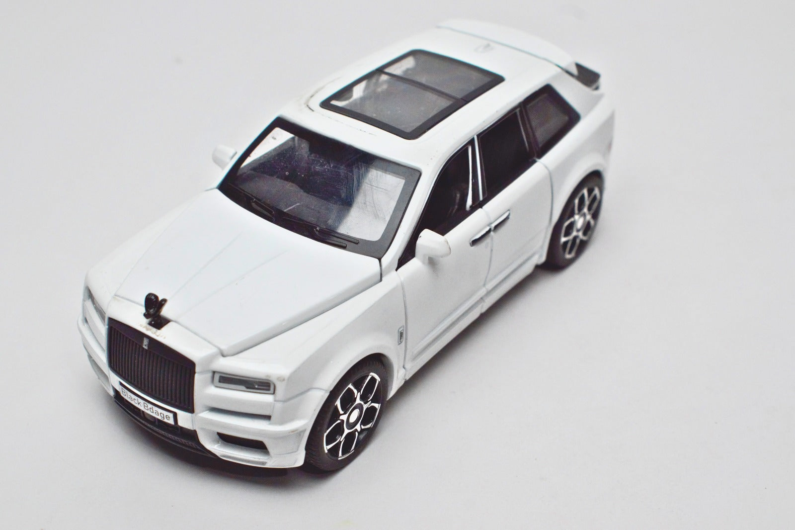 Rolls-Royce Black Badge Sport Toy - Image 5